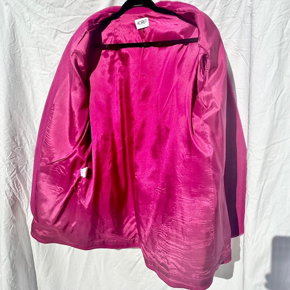 100% Merino Wool Plum Purple Over Sized Blazer with Front Pockets - Picture 2 of 4